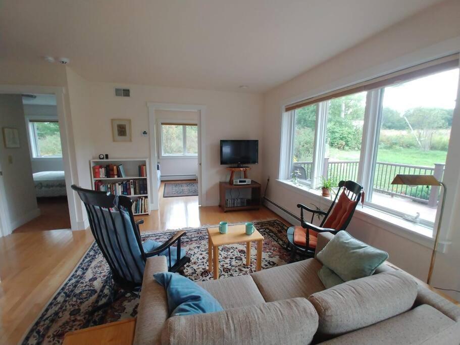 Spacious Country Retreat Close To Town And Nature, Sylvana Farm Vt Montpelier Exterior photo