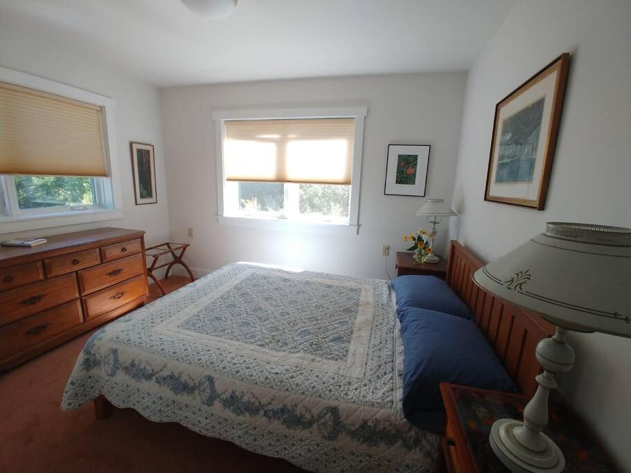 Spacious Country Retreat Close To Town And Nature, Sylvana Farm Vt Montpelier Exterior photo