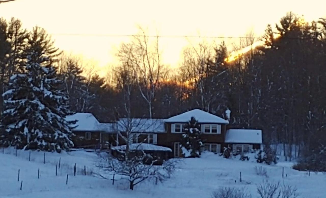 Spacious Country Retreat Close To Town And Nature, Sylvana Farm Vt Montpelier Exterior photo